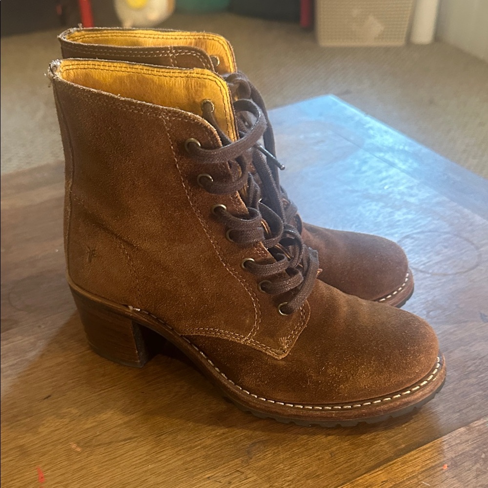 Frye Sabrina